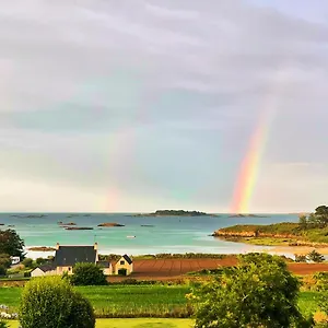  Holiday home Ty Koad France